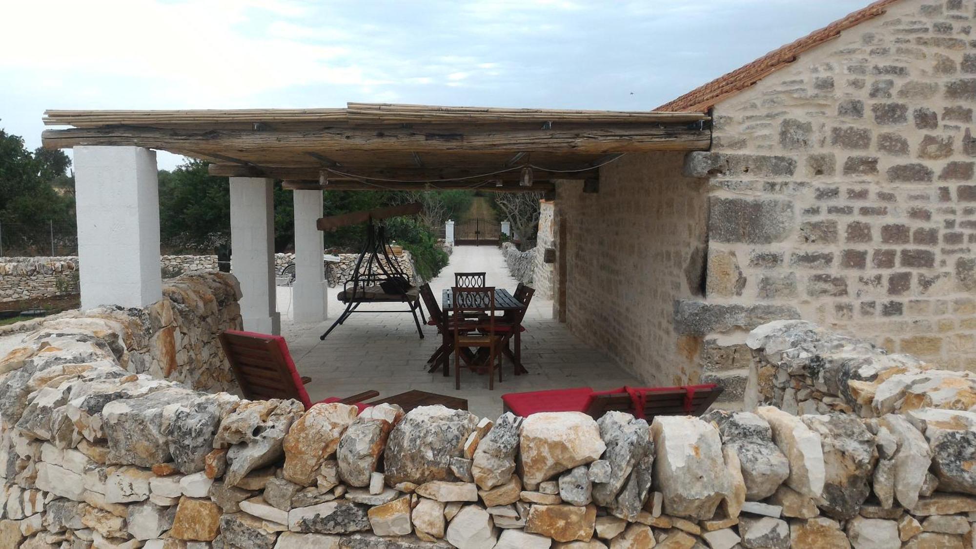 לינה וארוחת בוקר נוצ'י Trulli Don Diego מראה חיצוני תמונה